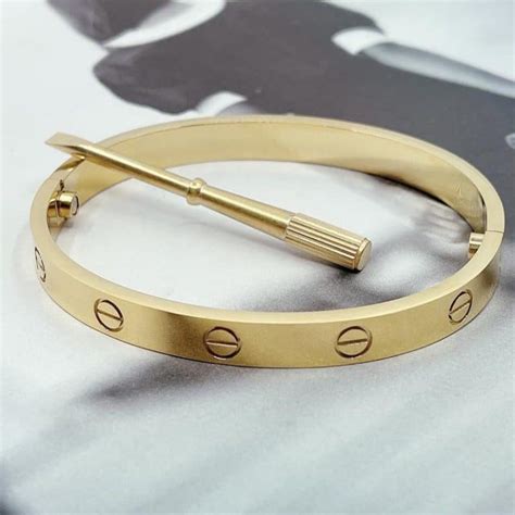 cartier bracelet love dupe|how to tell if a cartier bracelet is real.